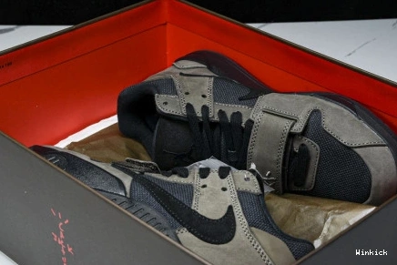 Scott Jordan FZ8117-204 Travis The Cut x Check 0814